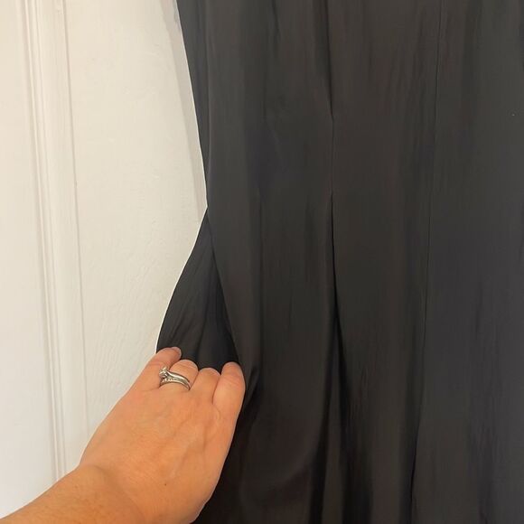 Helmet Lang 100% Silk Black V-Neck Cap Sleeve Jumpsuit - Picture 5 of 8